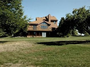 4641 Toepfer Rd, Middleton, WI 53562