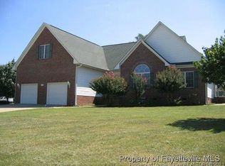 290 Robeson St, Spring Lake, NC 28390