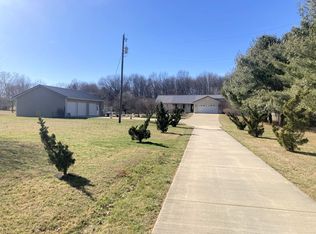 5969 Radford Rd, Athens, OH 45701