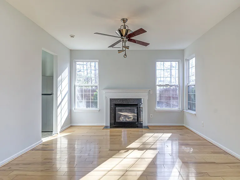 105 Otter Crest Way — Photo 6