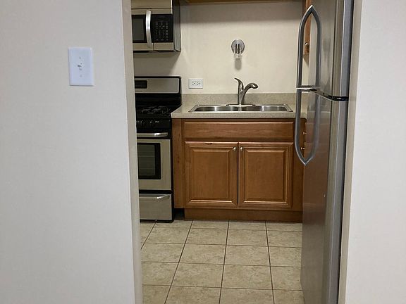 2nd image of 7117 W 93rd St APT 1