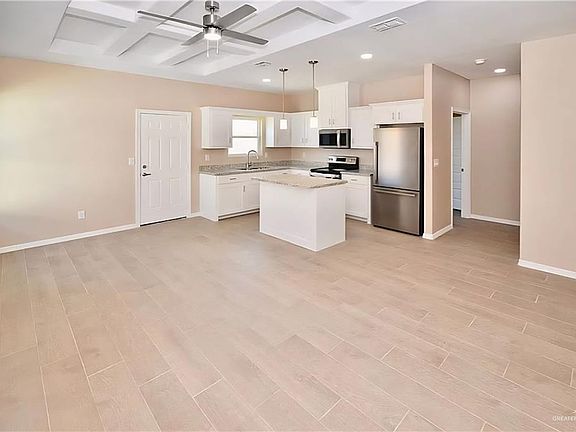 2nd image of 3001 W Driftwood St #2