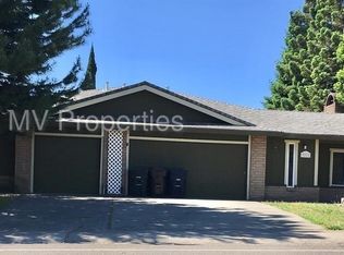 7211 Woodmore Oaks Dr, Citrus Heights, CA 95610
