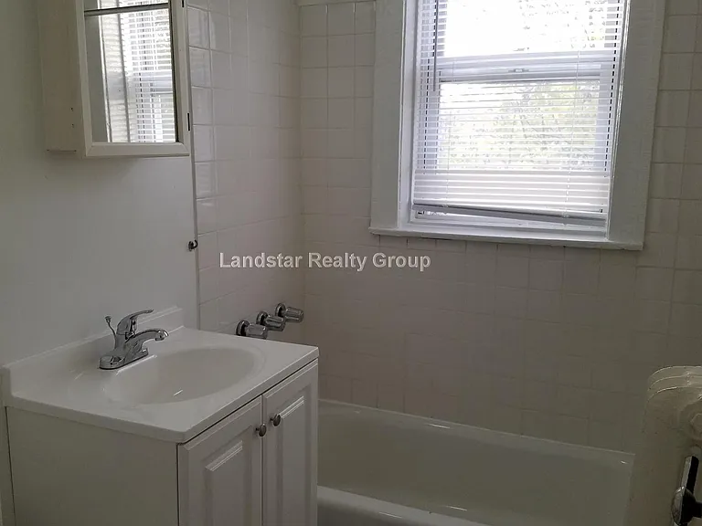 1333 W Birchwood Ave #405 — Photo 8