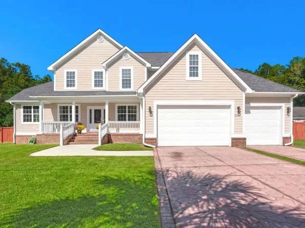 111 Young Dr, Summerville, SC 29483