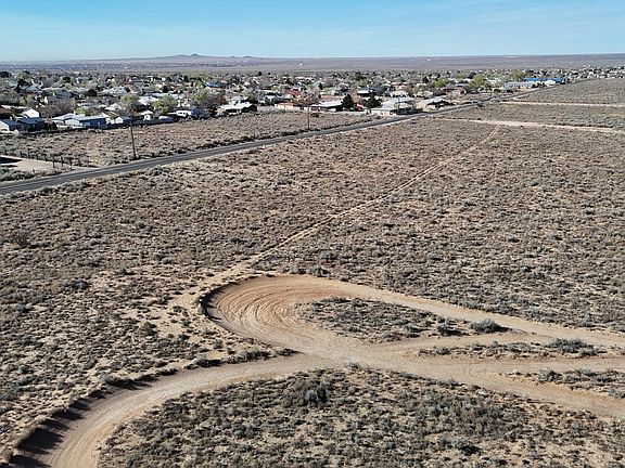 5th image of 501-505 Tulip Rd SE