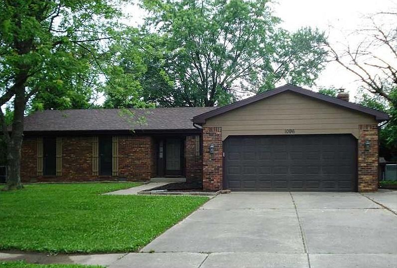 Brick ranch with 1,680 sq. ft. on a lot size of 110 X 135 with mature trees in a well established neighborhood!