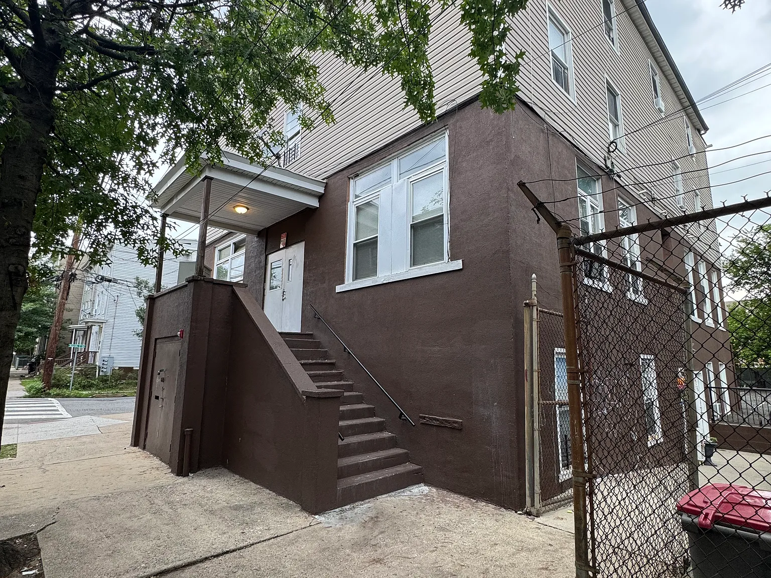Studio, $1,309 — Photo 1