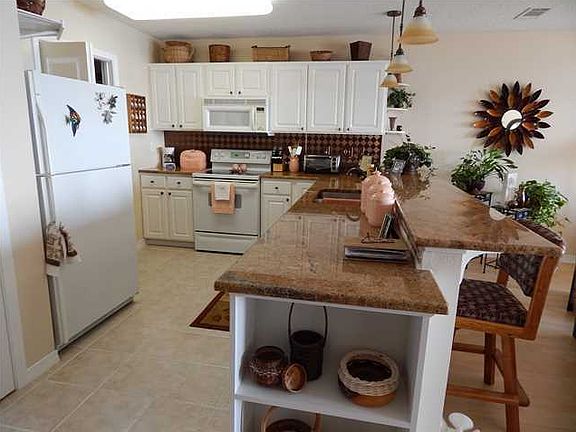 4th image of 1409 W Highway 98 APT 301