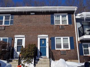38 Woodridge Dr #38, Cheshire, CT 06410