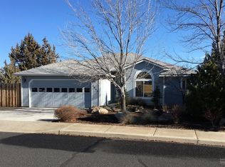 3663 SW Volcano Ave, Redmond, OR 97756