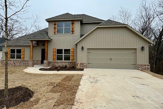 1st image of 28 W Taransay Dr