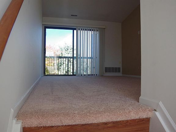 2nd image of 42704 Lilley Pointe Dr #208