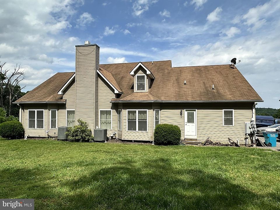 2nd image of 7020 Debold Rd