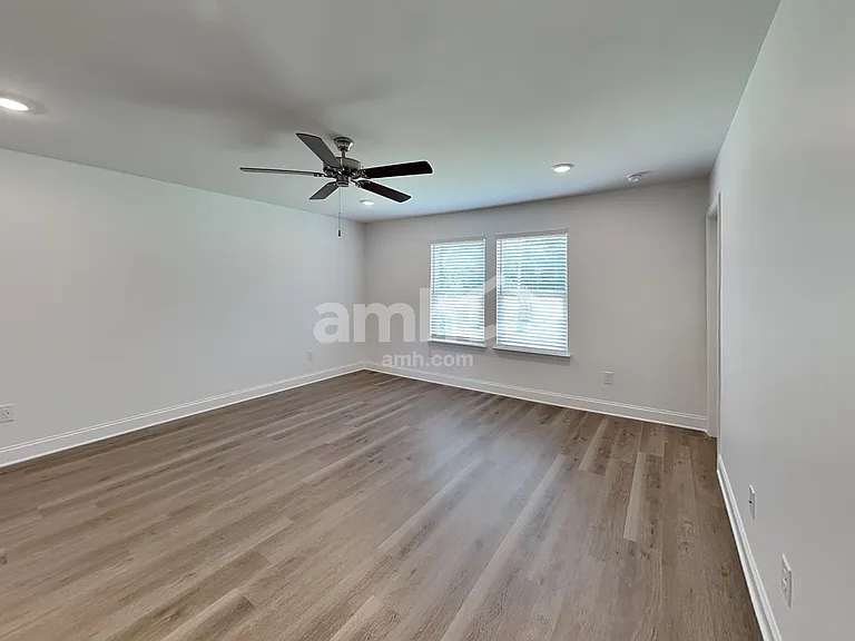 552 Hickory Pointe Loop — Photo 10