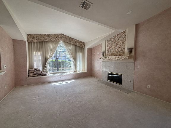 3rd image of 2424 Ocean Front Dr