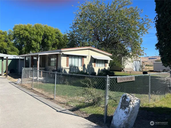 1635 Foster, Bridgeport, WA 98813