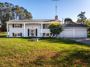 N4360 Esther Dr, Onalaska, WI 54650