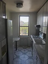 Sold by High Class Realty SB LLC