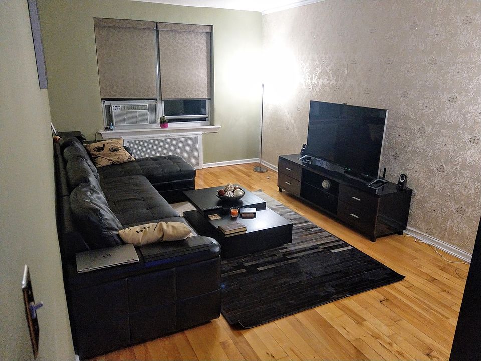 1st image of 3326 82nd St