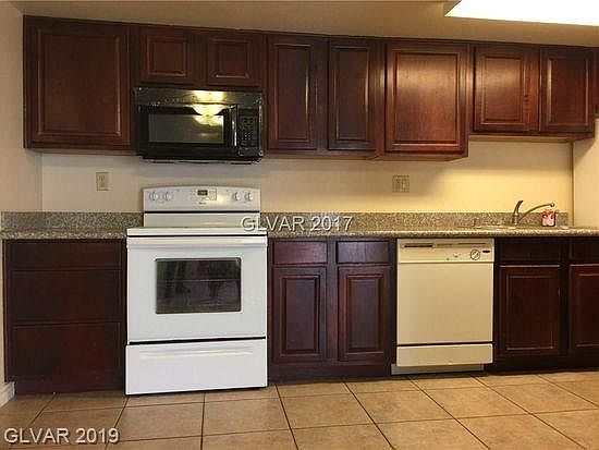 5th image of 5141 River Glen Dr Unit 153