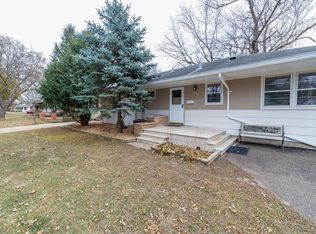 1846 Parker Rd, Saint Louis Park, MN 55426