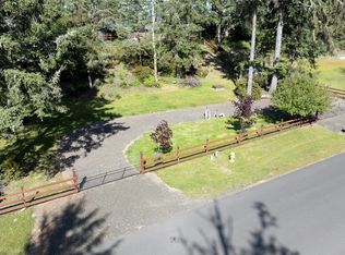 1002 & 1004 Discovery Ave SE, Ocean Shores, WA