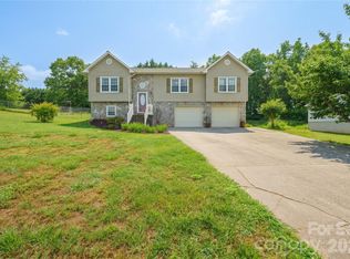3868 W State Highway 10, Newton, NC 28658