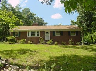 8202 Whittington Dr, North Chesterfield, VA 23235