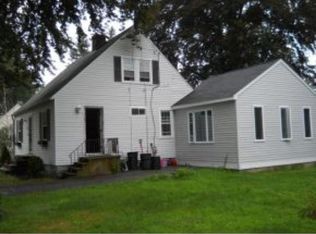 4 Fairview Dr, Portsmouth, NH 03801