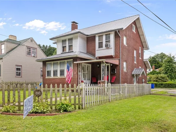 2121 Saint Clair Ave, East Liverpool, OH 43920