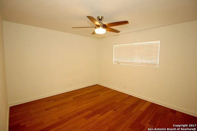 101 Aribe Dr — Photo 9