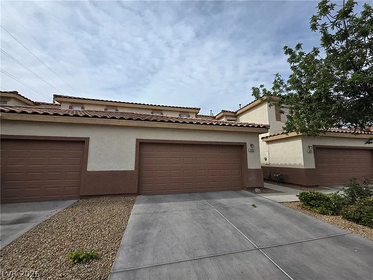 1423 Orange Jubilee Rd — Photo 2