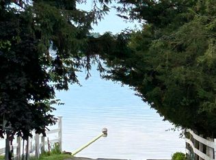 Maple Ave, Dowagiac, MI 49047