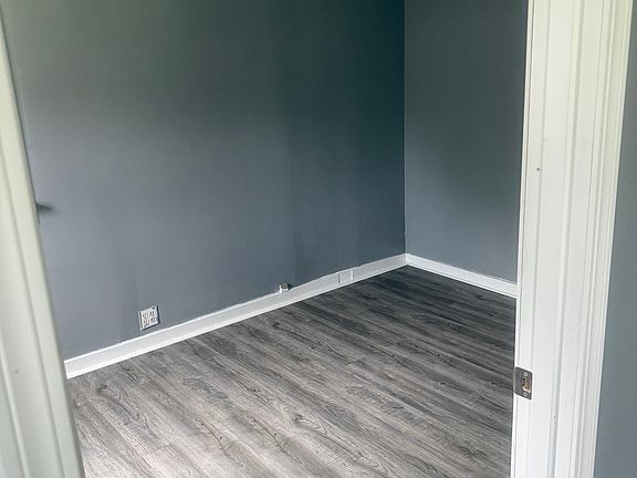 5th image of 509-511 W Franklin St