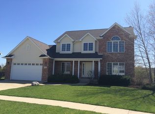 652 Plum St, Dekalb, IL 60115