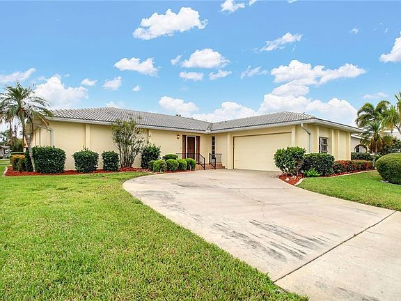2nd image of 2849 La Mancha Ct