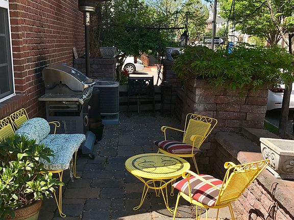 Side Patio 