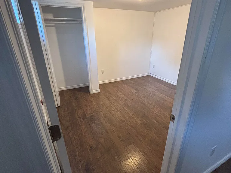 18 Jardine St #BASEMENT — Photo 4