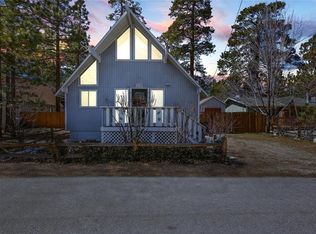 524 Highland Ln, Sugarloaf, CA 92386