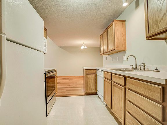 5th image of 14818 58th St N APT 2C