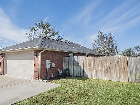 3rd image of 4641 Belvedere Cir