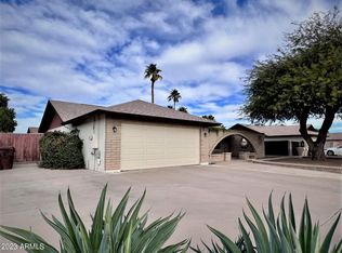 7014 W Cholla St, Peoria, AZ 85345