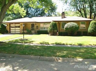 2806 Thayer Dr, Saint Joseph, MI 49085