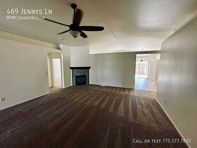 469 Jennys Ln — Photo 3