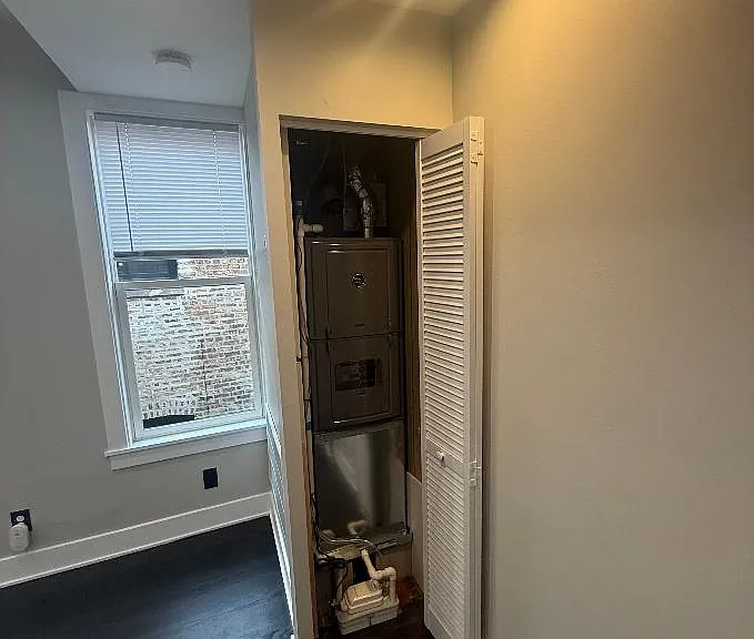 3430 N Keeler Ave — Photo 7