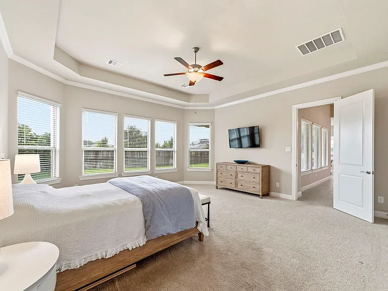 21723 Albertine Dr — Photo 20
