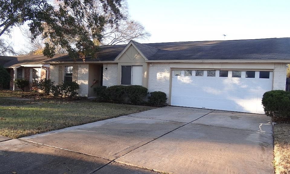 1st image of 7406 Water Park Ln