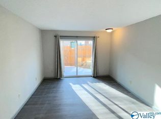 2950 Hood Rd SW APT E, Huntsville, AL 35805