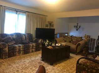 9634 Utica Rd, Bloomington, MN 55437